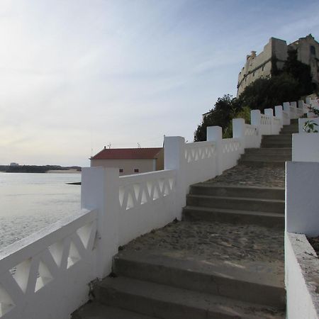 Lagoa Azul Guest House II 빌라노바데밀폰테스 외부 사진